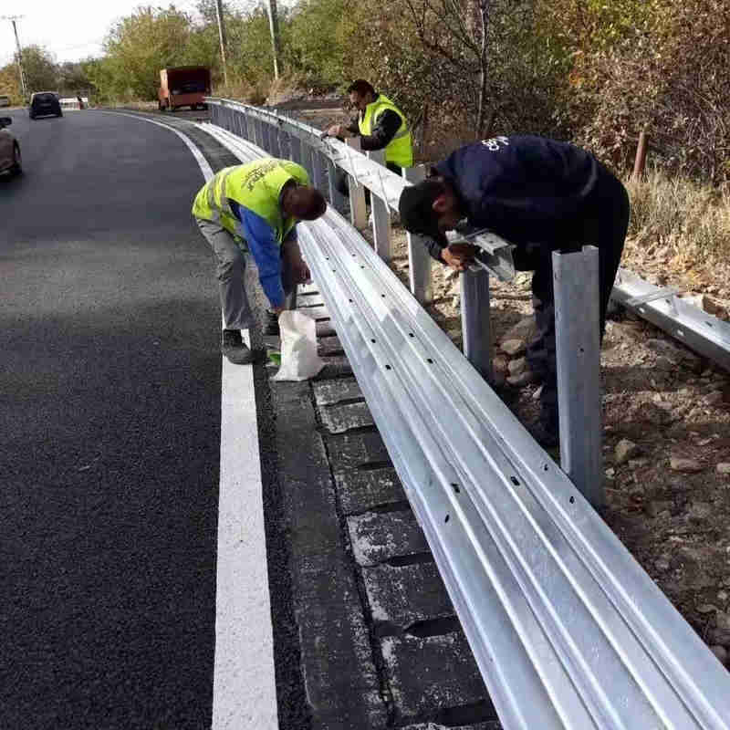 Hot Dip Galvanized Guardrail Beam